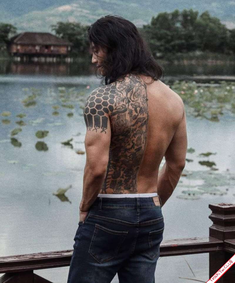 [​IMG]