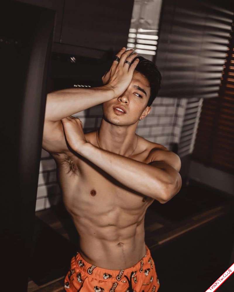 [​IMG]